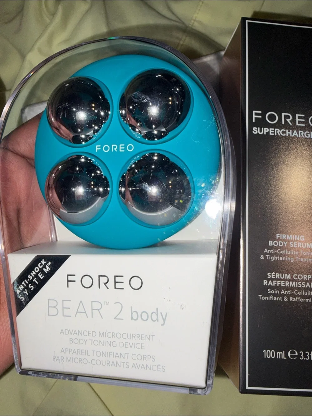 FOREO BEAR 2 Body Microcurrent Device in Turquoise with Bronze Serum Box